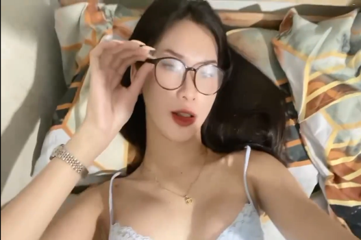 Clip sex em gái xinh đẹp tuyệt mỹ