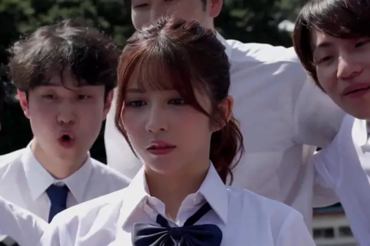 SONE-619 Nữ sinh bị bạn ép dùng thuốc kích dục 2025